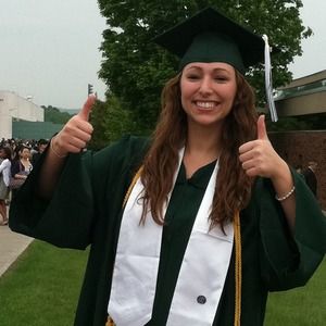 Meet your Posher, Lauren